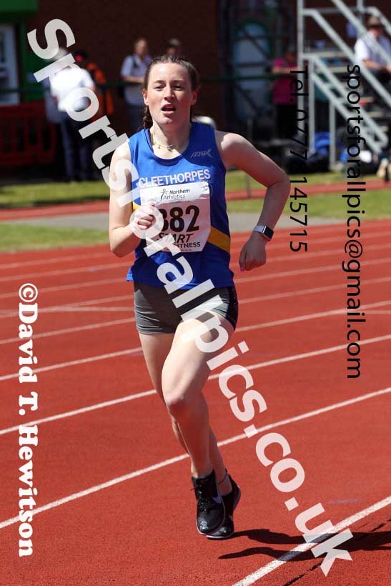 Womens under-20s 1500 metres, 2021 Northern Senior and Under-20s Champs., Leigh. Photo: David T. Hewitson/Sports for All Pics